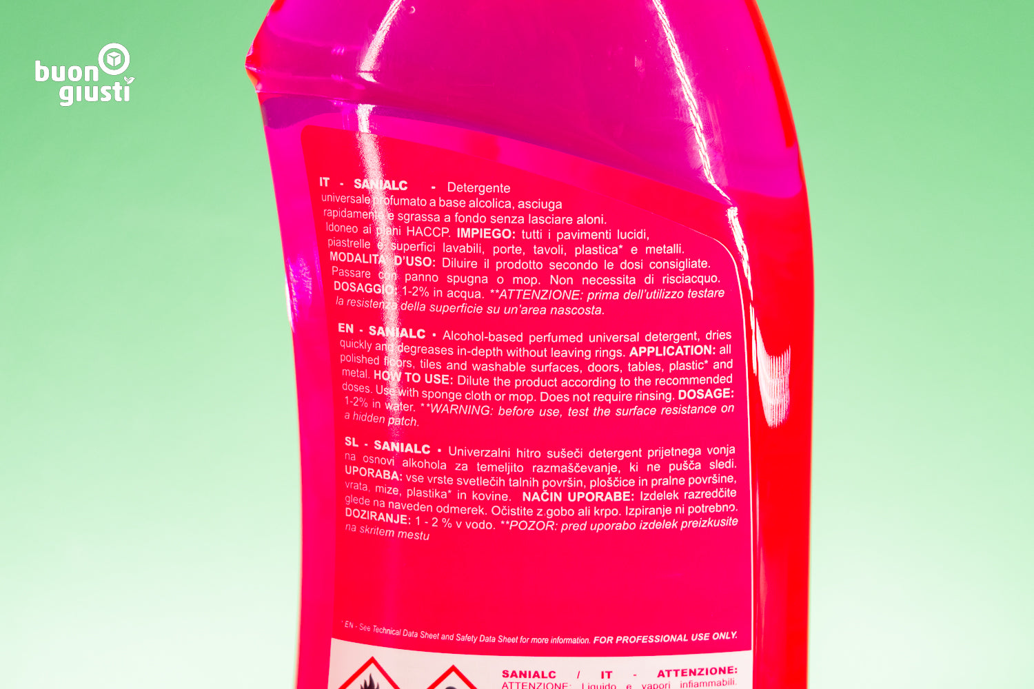 Alkohol Reiniger & Desinfiziermittel "Sanialc" SANITEC - Reinigungsmittel - buongiusti AG - personalisiert ab 100 Stück